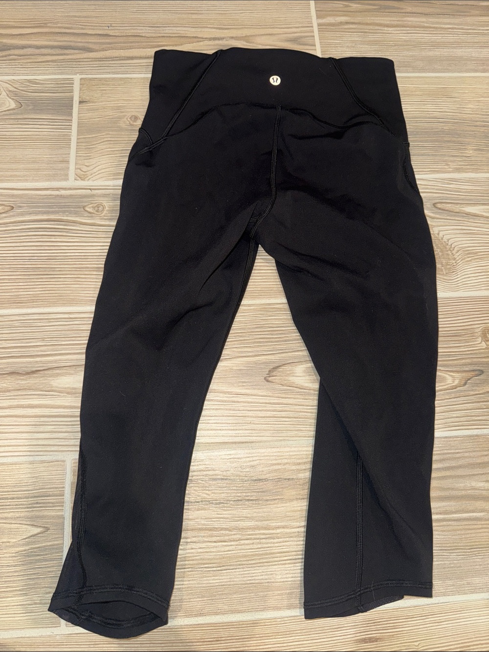 lululemon athletica Black capri Leggings